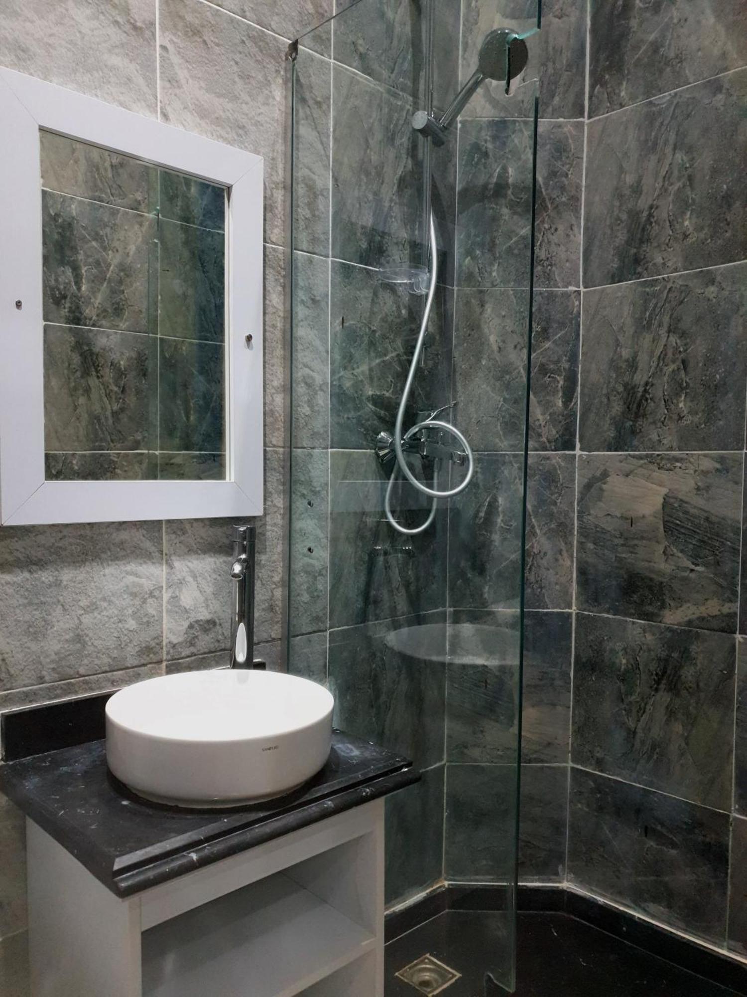 Apartment زافيرو مسرح سيد درويش للعائلات فقط Families Only